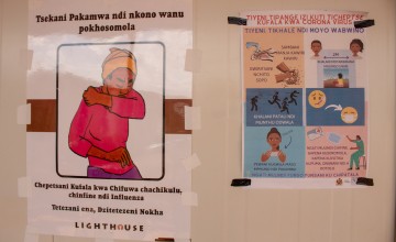 Covid-19 messages are displayed in words and in images to ensure easy understanding. Lilongwe, Malawi. Photo: Henry Mhango / Concern Worldwide.