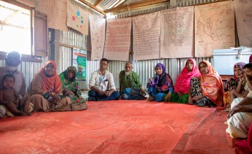 Community alert committee, Rangpur, Bangladesh. Photo: Gavin Douglas