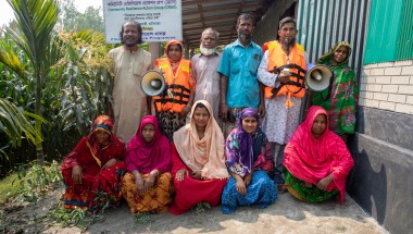 Community alert committee based in Rangpur, Bangladesh. Photo: Gavin Douglas