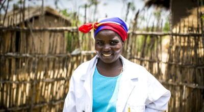 Joyce Positani, age 42, received training from Concern Worldwide to become a Community Animal Health Worker. She is known in the community and vaccinates up to 300 chickens a month. Thanks to the income she receives from this, her life has been greatly improved. She says “I am very happy and thank Concern for choosing me and training me”. Location: Nakumba District, Lilongwe, Malawi. Photo: Donal Skehan.